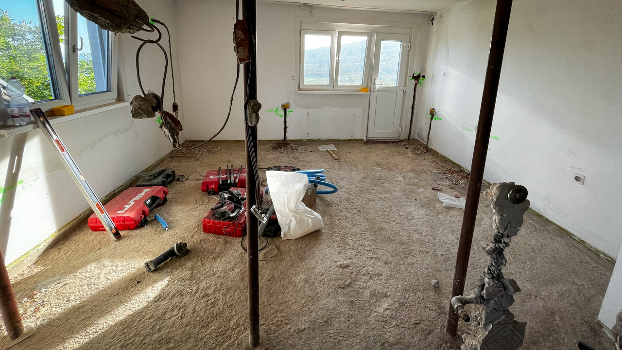 Will the House Collapse? We have to Knock down a Wall!